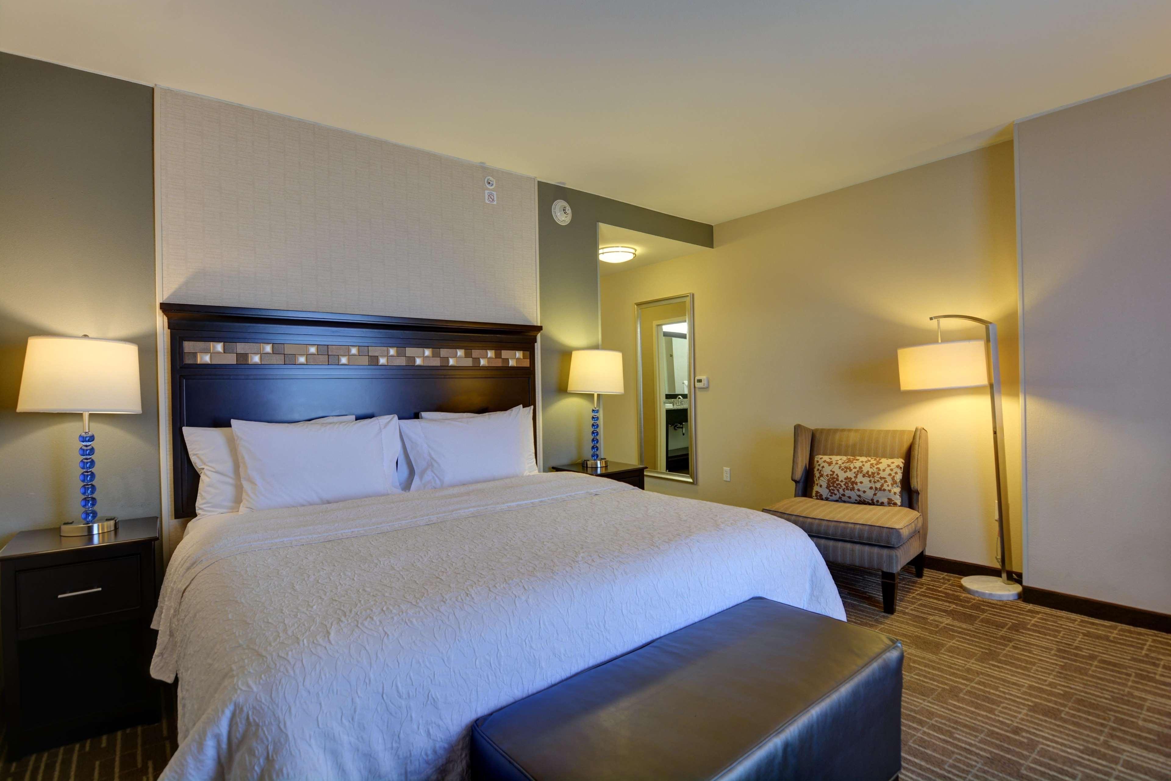 Hampton Inn & Suites Denver Airport / Gateway Park Аврора Экстерьер фото