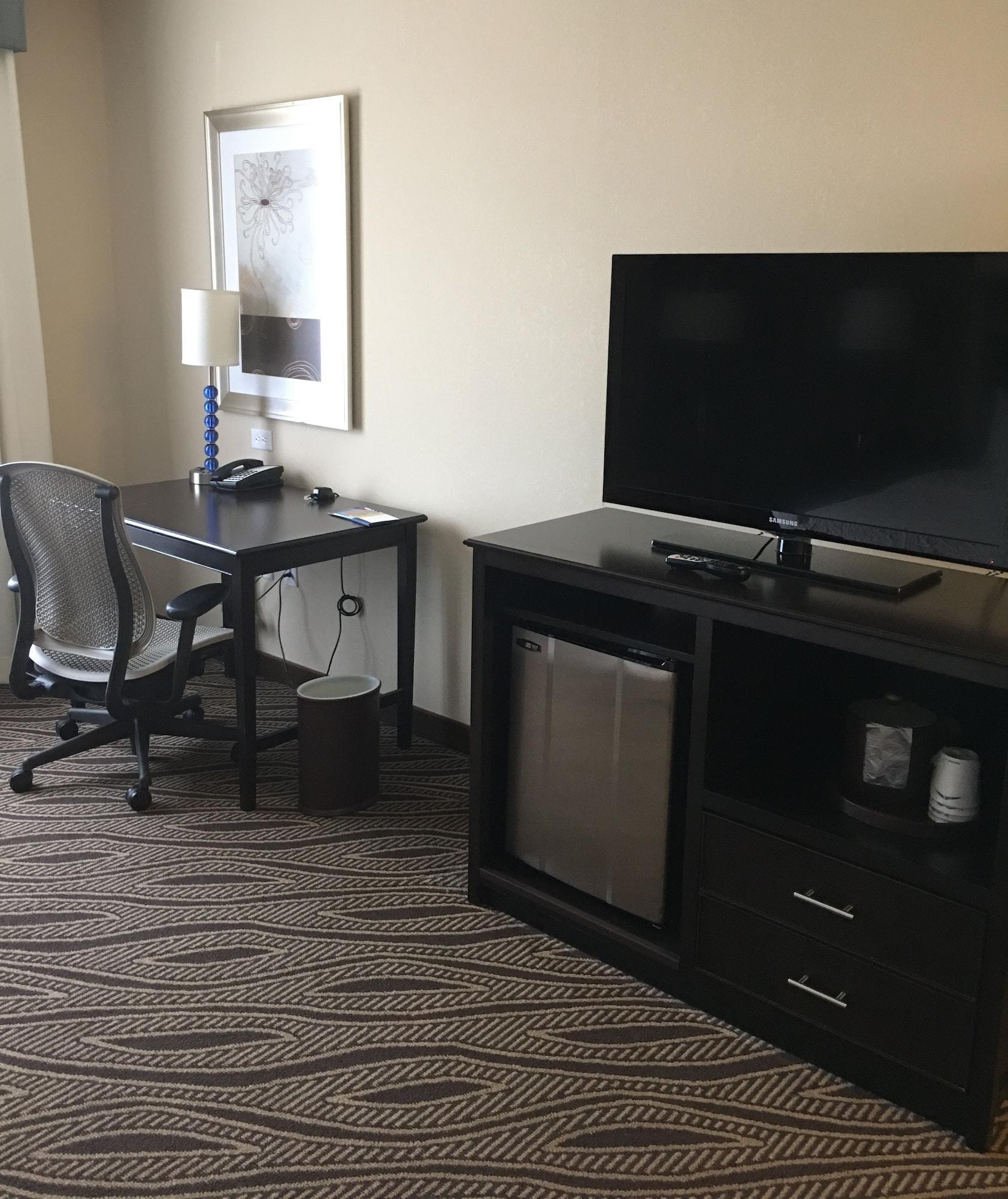 Hampton Inn & Suites Denver Airport / Gateway Park Аврора Экстерьер фото