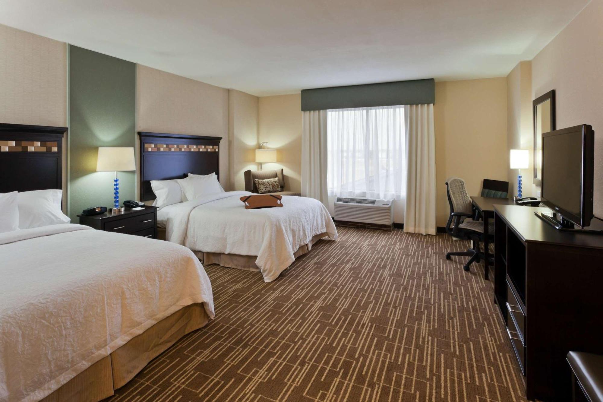Hampton Inn & Suites Denver Airport / Gateway Park Аврора Экстерьер фото